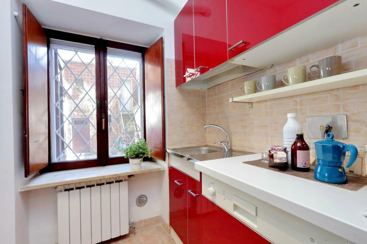 St Peter Mediatrice Apartment Rome Bagian luar foto